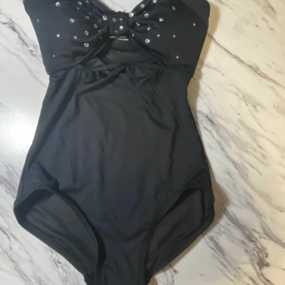 New Kate Spade Swimsuit - Picture 2 of 5